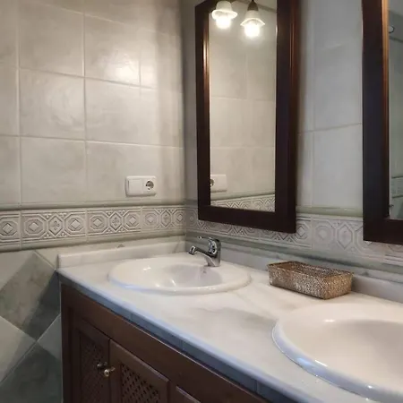 別荘 Azahar,4 Dobles *