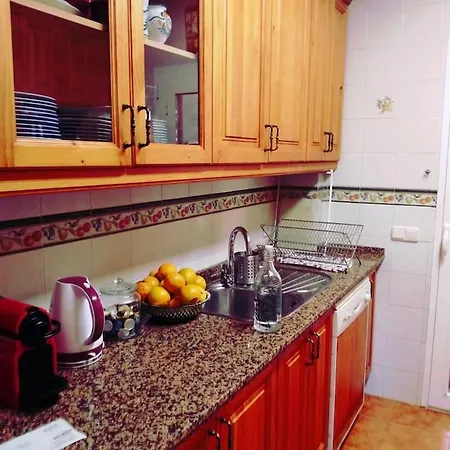 Tatil Evi Azahar,4 Dobles Marbella